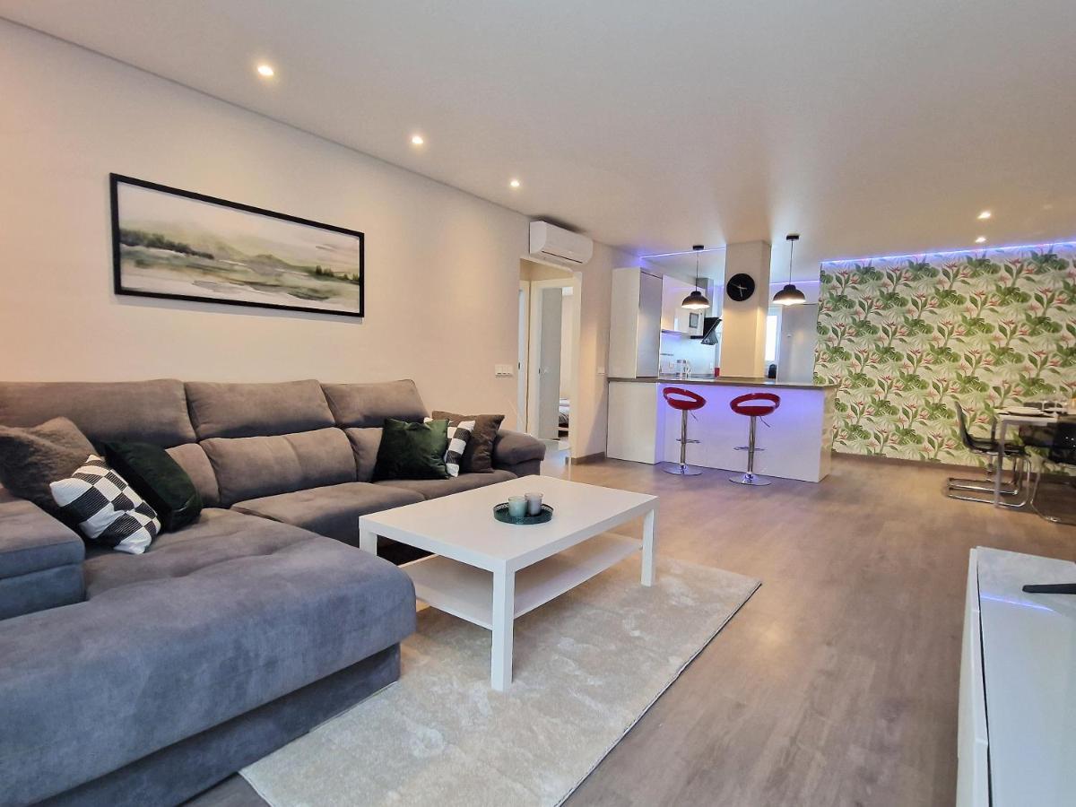 Emerald Apartment - Spacious Modern 2 Bedroom Benalmádena Exteriér fotografie